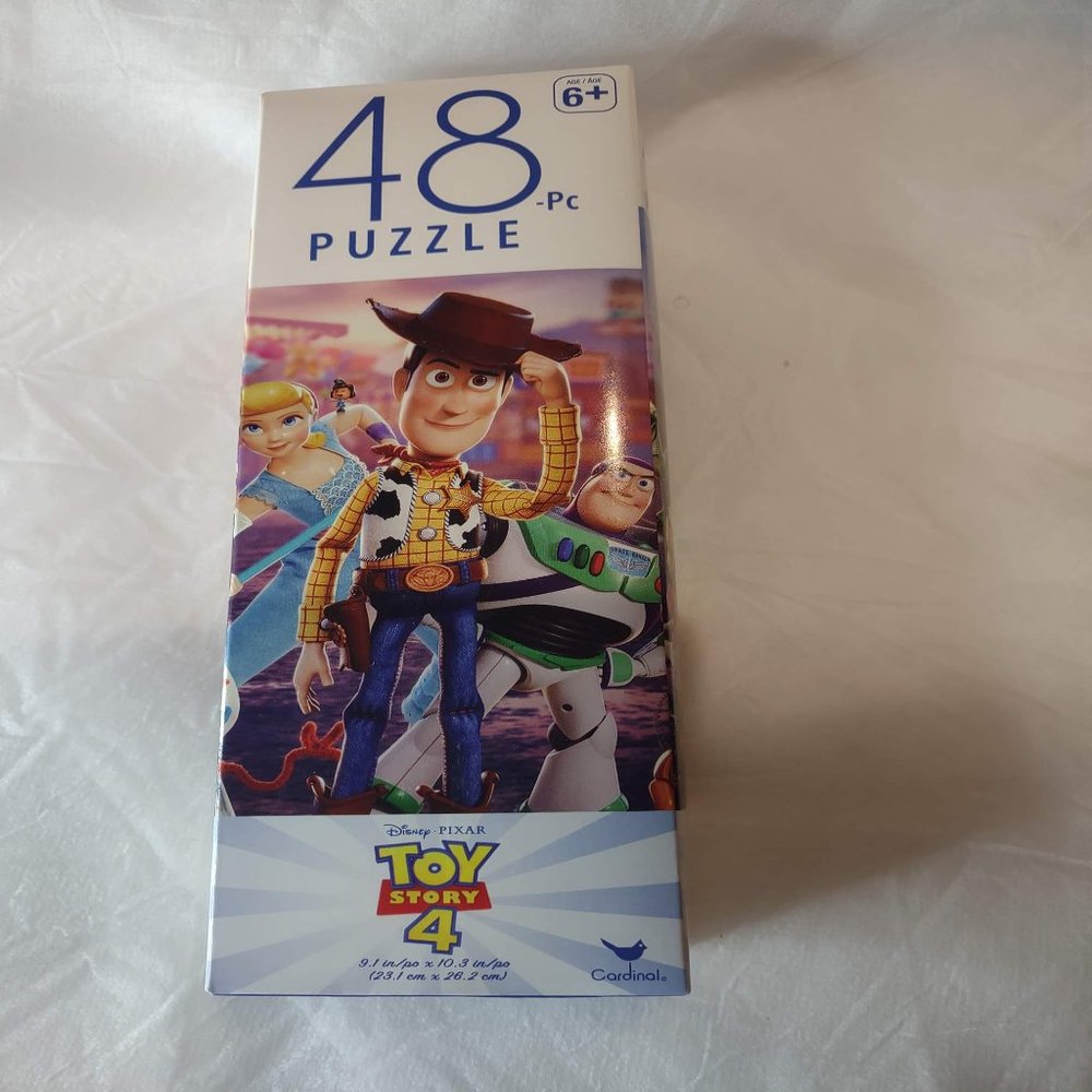 NWT Disney Pixar Toy Story 4 Woody & Friends 48 Piece Jigsaw Puzzle